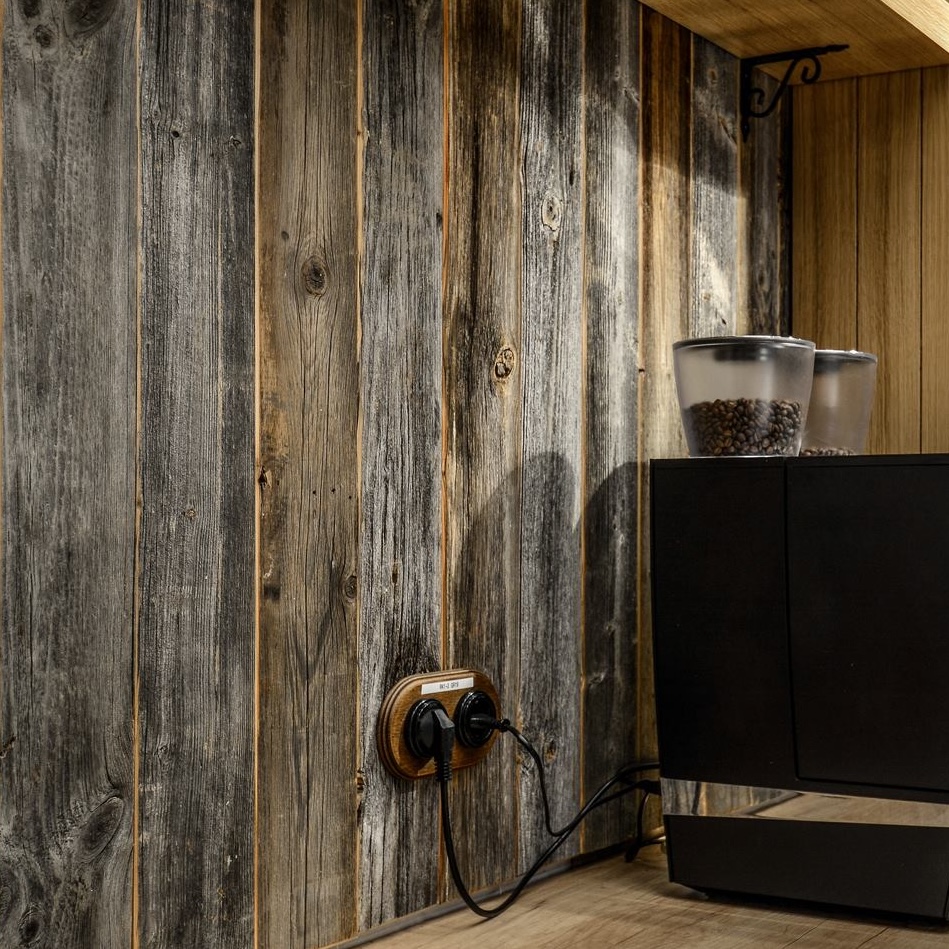 Barnwood Weathered Wood Boards