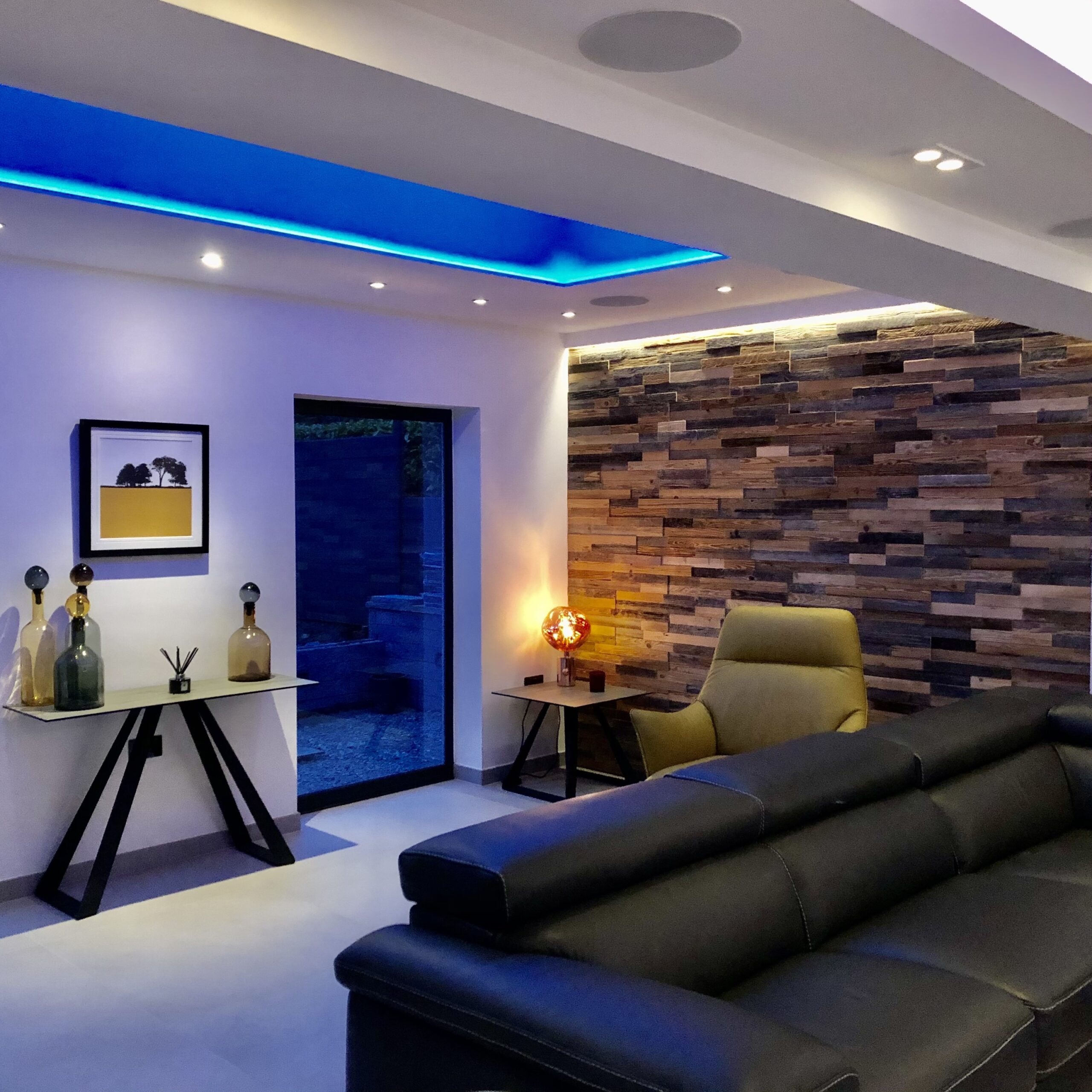 Cotswold reclaimed wood panelling