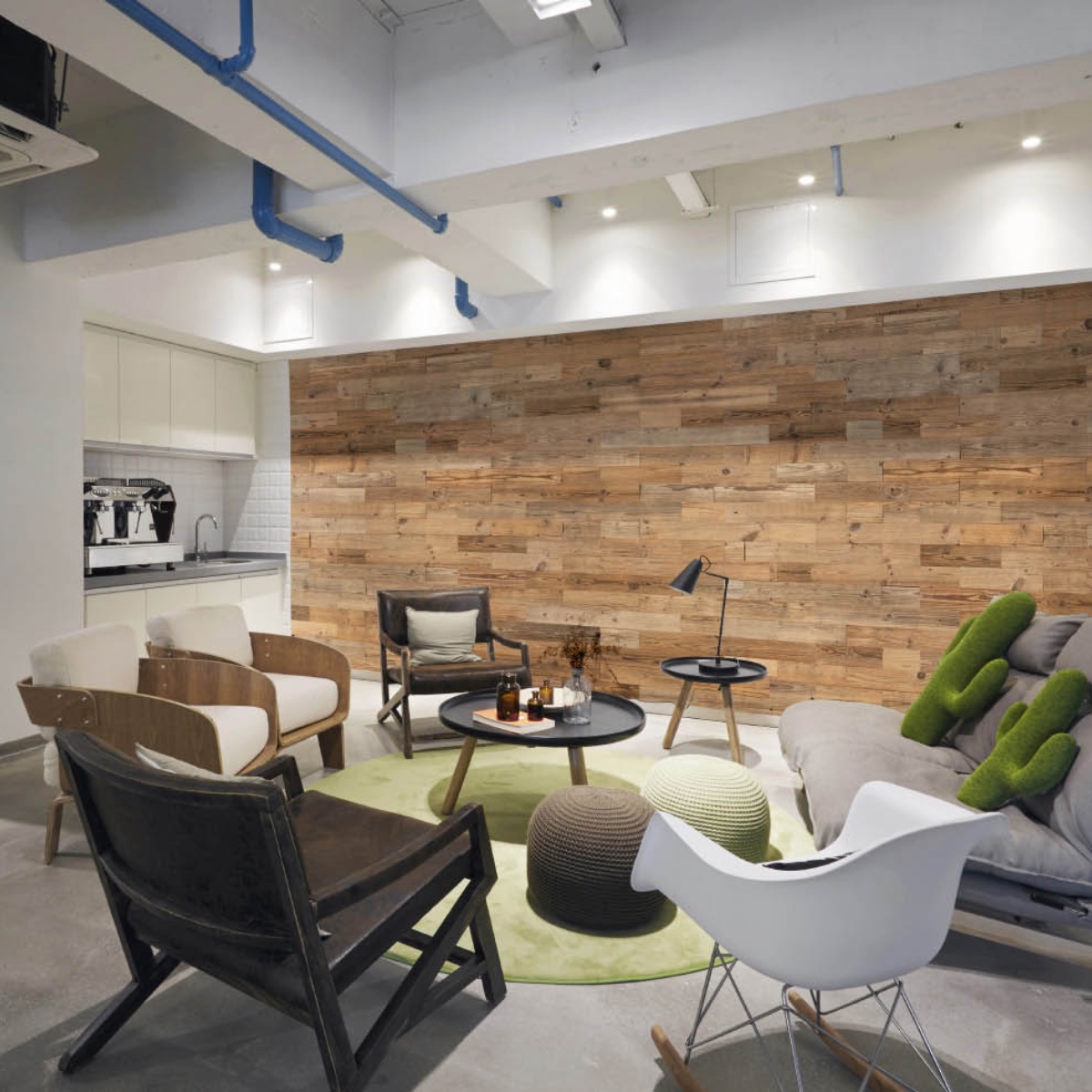 WoodCraft Reclaimed Legacy Wood Wall Panel - Image 2